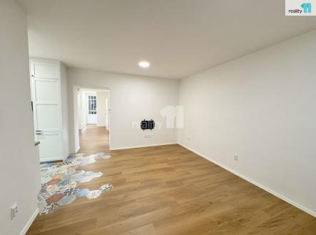 Pronájem bytu, 3+kk, 71 m²