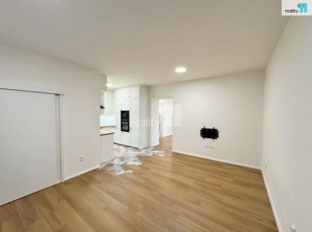 Pronájem bytu, 3+kk, 71 m²