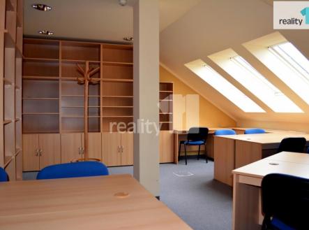 Pronájem kanceláře, 33 m²