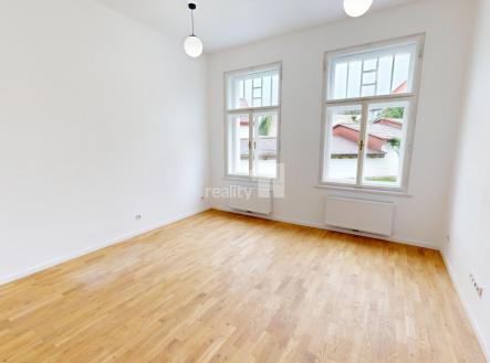 Pronájem bytu, 1+kk, 40 m²