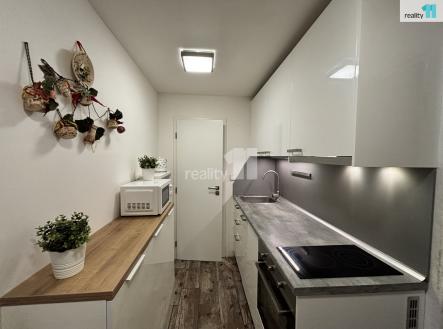 Pronájem bytu, 2+kk, 34 m²