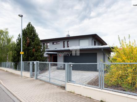 Prodej domu/vily, 432 m² obrázek