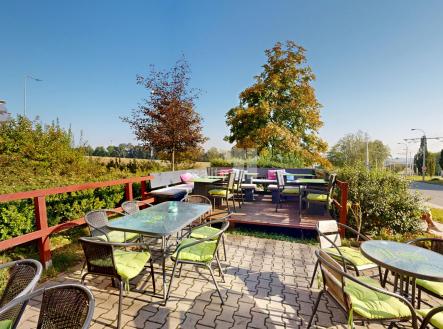 Prodej - obchodní prostor, 242 m²