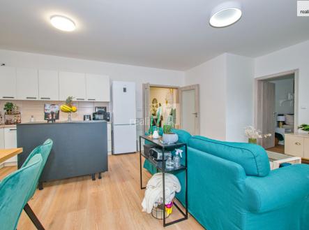 Pronájem bytu, 3+kk, 94 m²