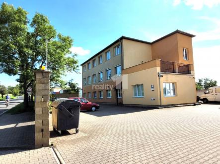 Pronájem - penzion, 1 000 m²