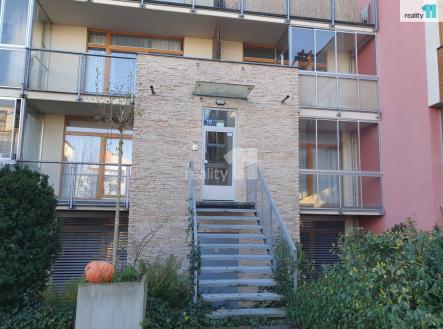 Pronájem bytu, 2+kk, 58 m²