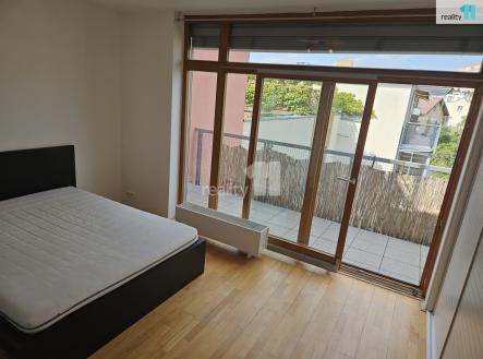 Pronájem bytu, 2+kk, 58 m²