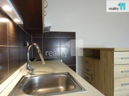 Pronájem bytu, 2+kk, 43 m²