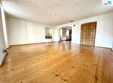 Pronájem komerčního objektu, výroba, 1 027 m²