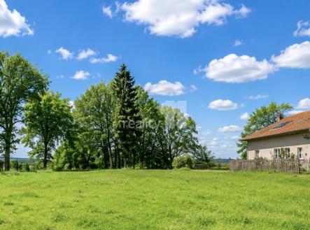Prodej pozemku pro bydlení, 1 725 m²