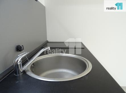 Pronájem bytu, 1+kk, 30 m²