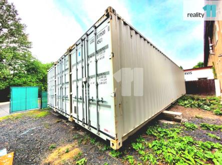 Pronájem komerčního objektu, sklad, 28 m²