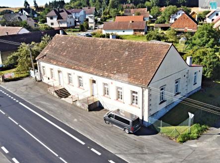 Prodej komerčního objektu, jiný, 471 m²