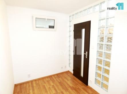 Pronájem bytu, 3+kk, 47 m²