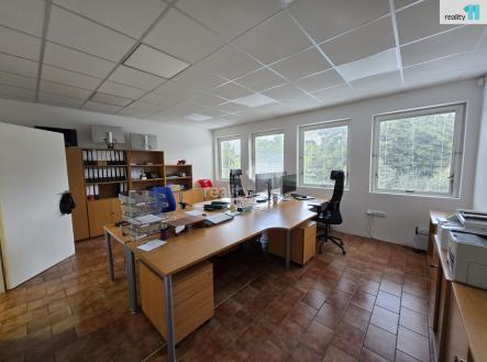 Pronájem kanceláře, 27 m²