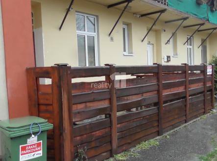 Pronájem obchodní prostory, 100 m²