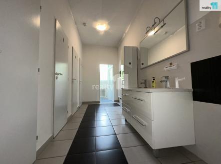 Pronájem kanceláře, 40 m²