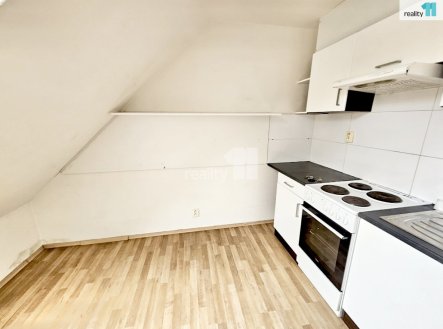 Mezonetový byt 3kk, 75 m2 v Praze 9 ul. Českobrodská