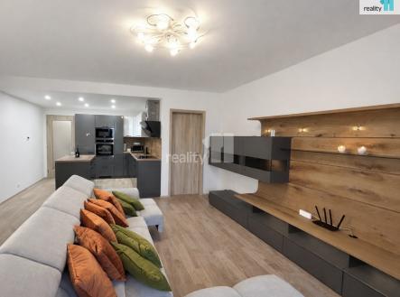 Pronájem bytu, 3+kk, 95 m²