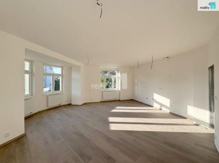 Prodej bytu, 2+kk, 74 m²
