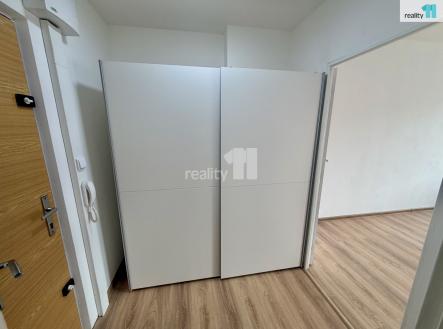Pronájem bytu, 1+kk, 31 m²