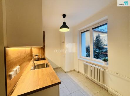 Pronájem bytu, 2+1, 54 m²