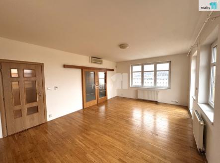 Pronájem bytu, 1+kk, 100 m²