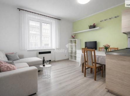 Pronájem bytu, 2+kk, 52 m²