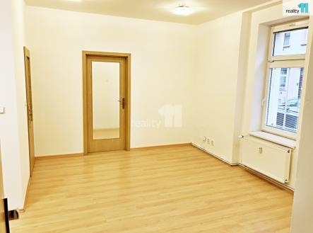 Prodej kanceláře, 65 m²