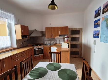 Prodej bytu, 3+1, 94 m²