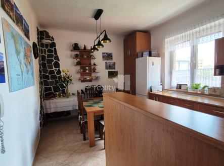Prodej bytu, 3+1, 94 m²