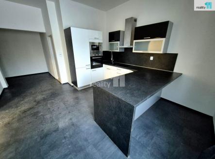 Pronájem bytu, 1+1, 62 m²