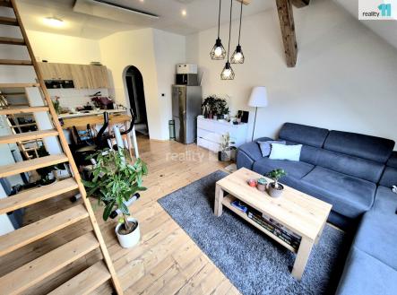 Pronájem bytu, 2+kk, 48 m²