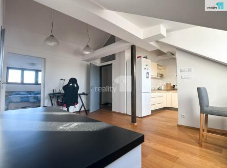 Pronájem bytu, 2+1, 55 m²