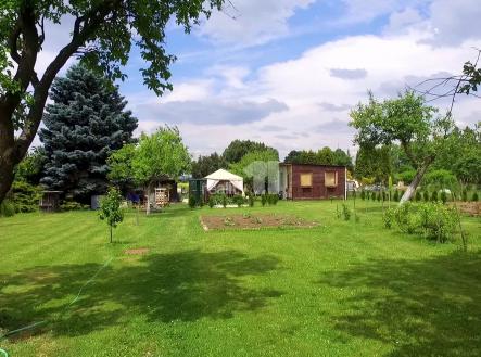 Prodej pozemku pro bydlení, 1 068 m²