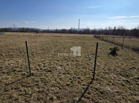 Prodej pozemku pro komerční výstavbu, 1 637 m²