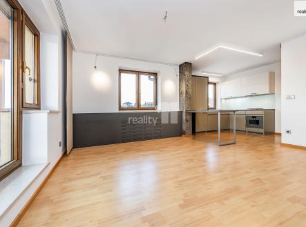 Pronájem bytu, 2+kk, 78 m²