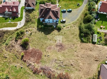 Prodej pozemku pro komerční výstavbu, 1 050 m²