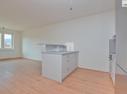Pronájem bytu, 2+kk, 66 m²