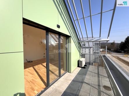 Pronájem bytu, 2+kk, 65 m²