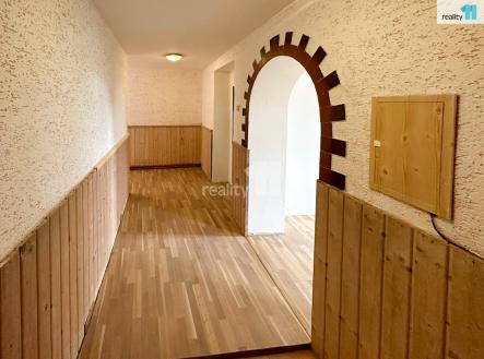 Pronájem bytu, 3+kk, 90 m²