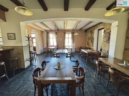 Prodej restaurace, 541 m²