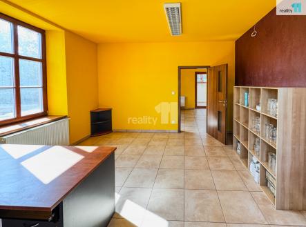 Prodej komerčního objektu, jiný, 541 m²