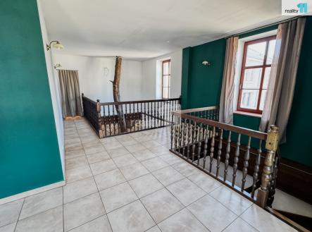 Prodej komerčního objektu, jiný, 541 m²