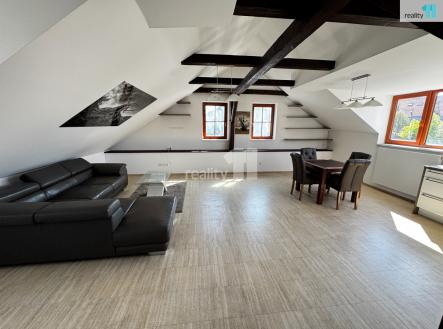 Prodej komerčního objektu, jiný, 541 m² obrázek