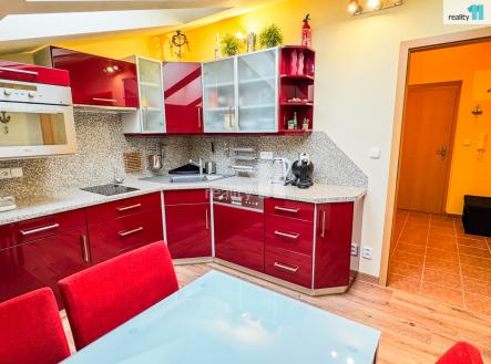 Prodej bytu, 2+1, 61 m²