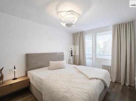 Pronájem bytu, 3+kk, 68 m²