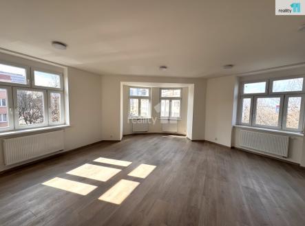 Pronájem bytu, 2+kk, 73 m²