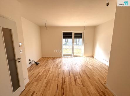 Pronájem bytu, 1+kk, 32 m²