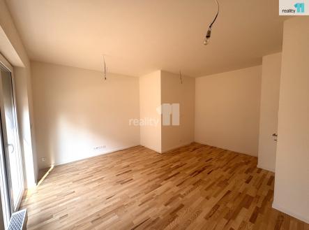 Pronájem bytu, 1+kk, 32 m²